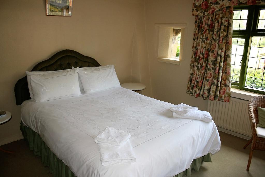Hotel The Bark House Tiverton  Exterior foto