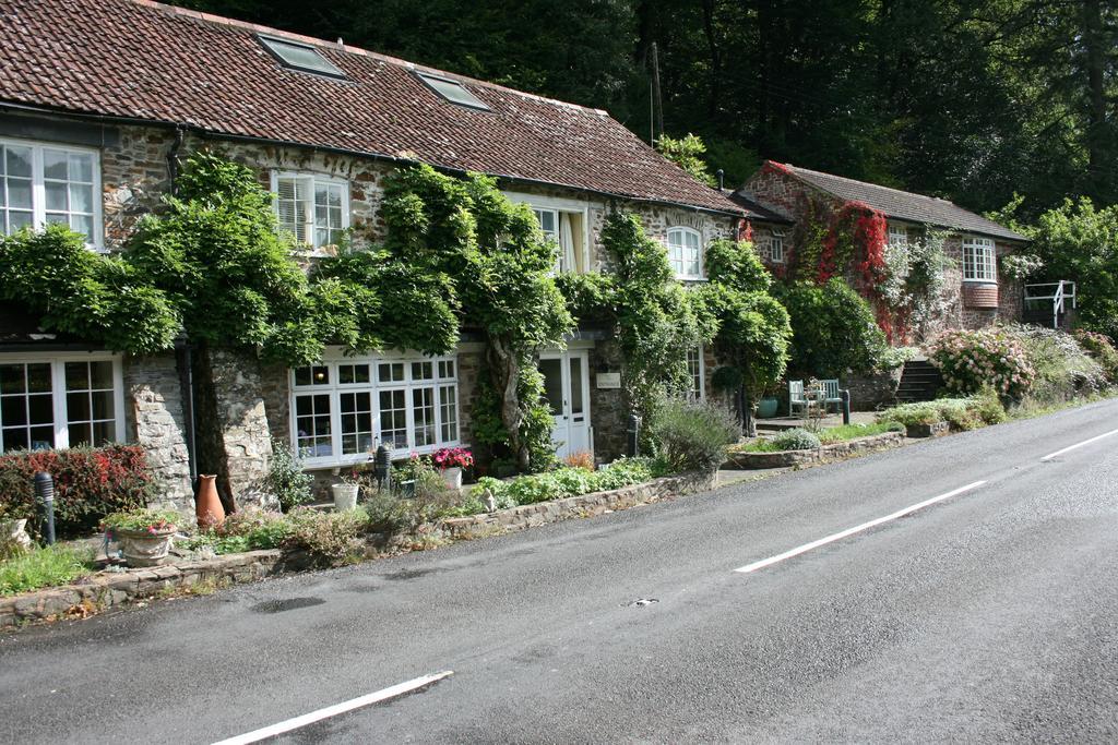 Hotel The Bark House Tiverton  Exterior foto